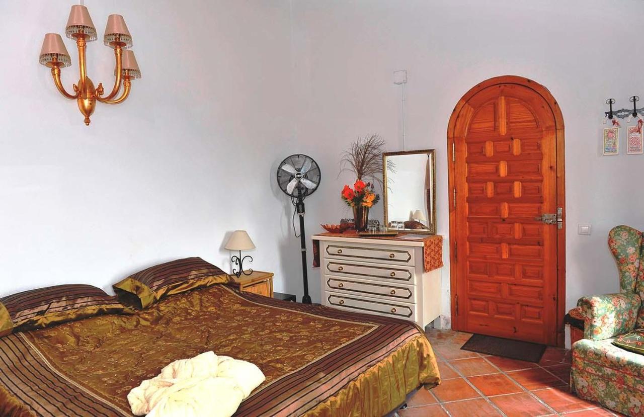 B&B Finca La Loma Comares Extérieur photo